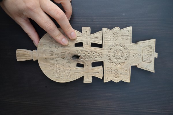 Jurnal cruci lemn si alte obiecte din traditia ortodoxa romaneasca si populara lucrate manual